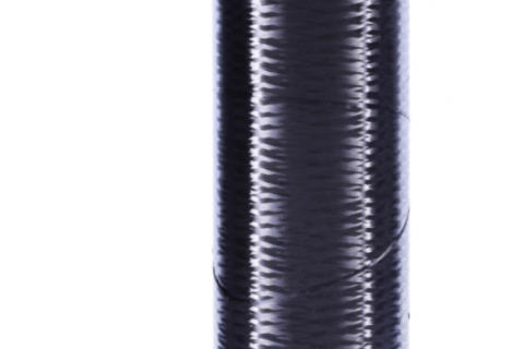 石墨纤维中，碳六元环网络平面的方向